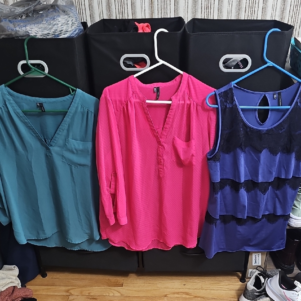 Maurices Top Bundle Size L